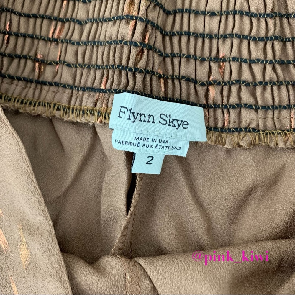 NWOT Flynn Skye Patty Flare Pants - Picture 10 of 12